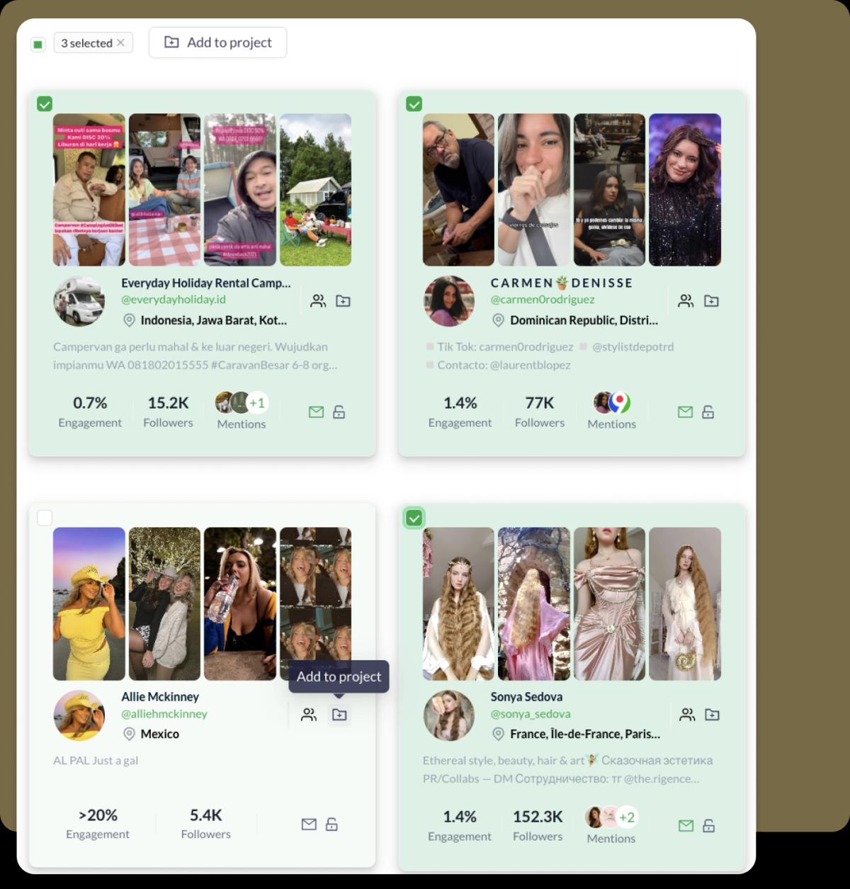 User organizing influencers into a custom list on the Heepsy platform